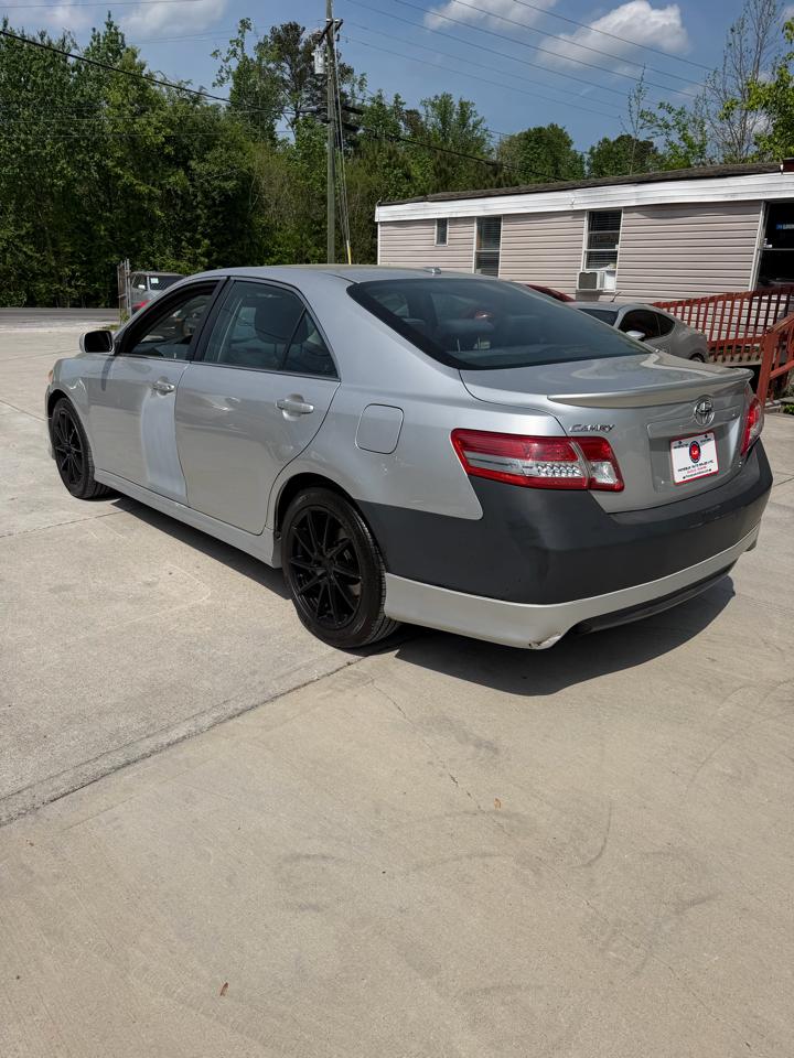 Toyota Camry Base 6-Spd AT 2011