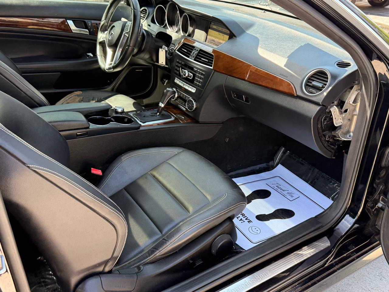 Mercedes-Benz C-Class C350 Coupe 4MATIC 2012