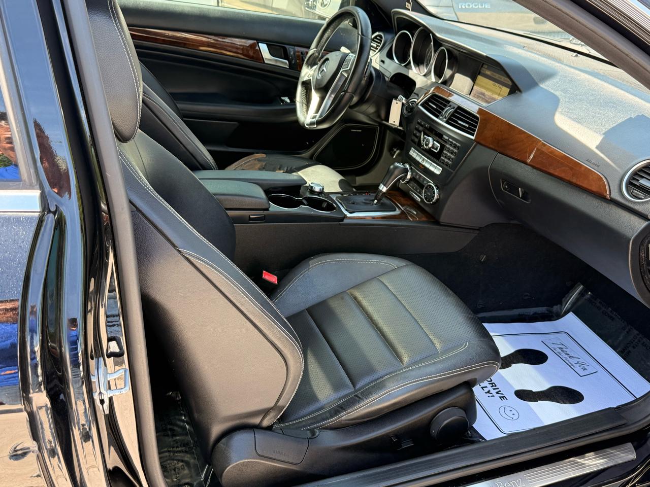 Mercedes-Benz C-Class C350 Coupe 4MATIC 2012
