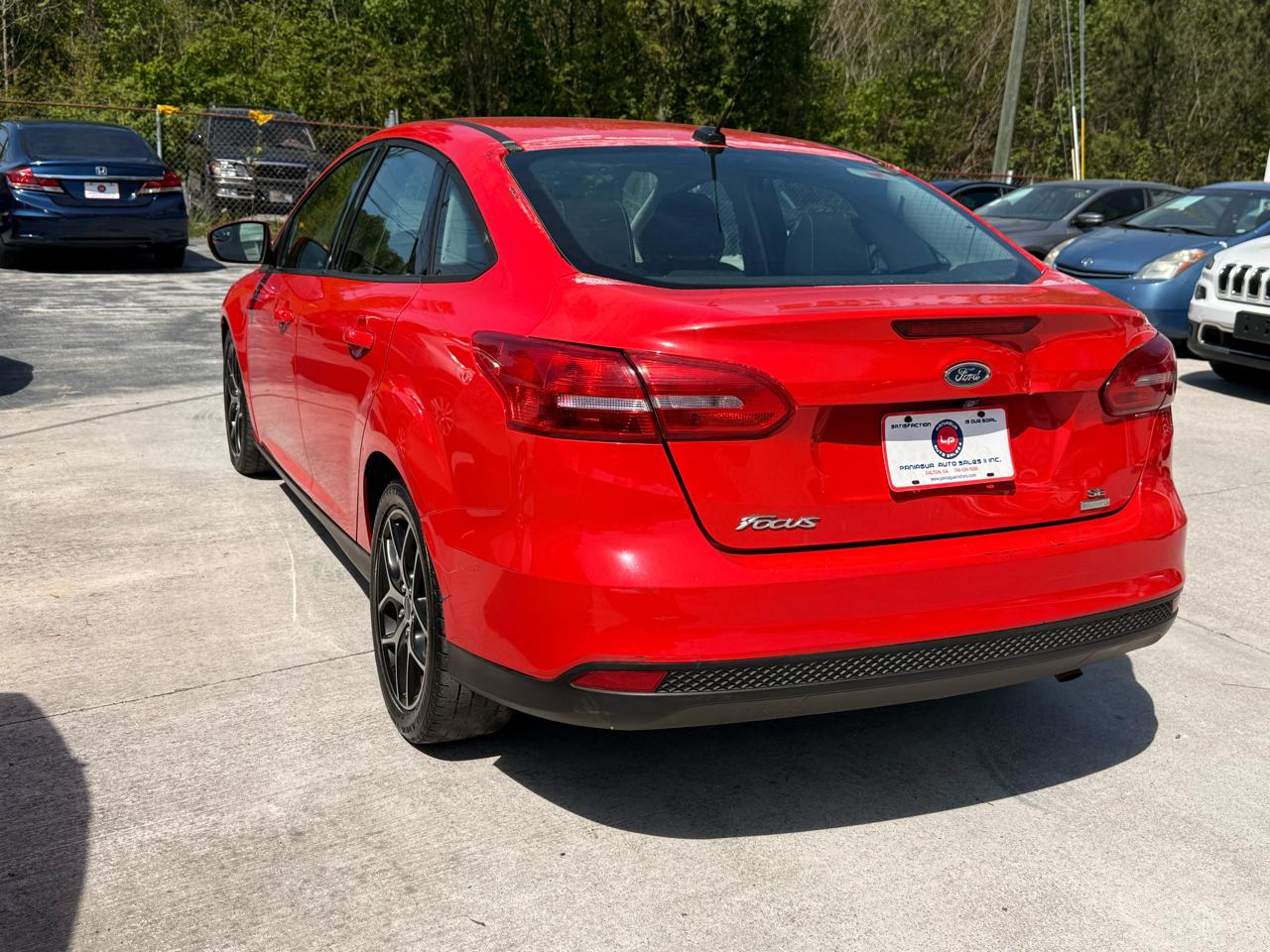 Ford Focus SE Sedan 2017