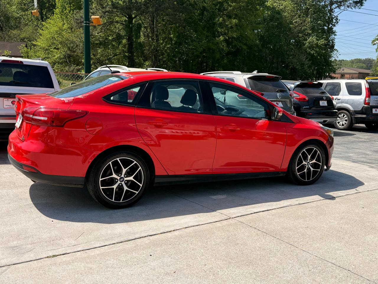 Ford Focus SE Sedan 2017