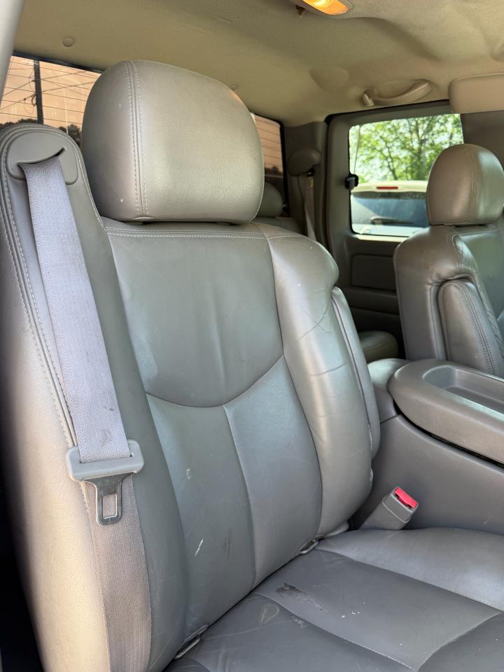 GMC Sierra 1500 2WD Crew Cab 153.0" SLT 2003