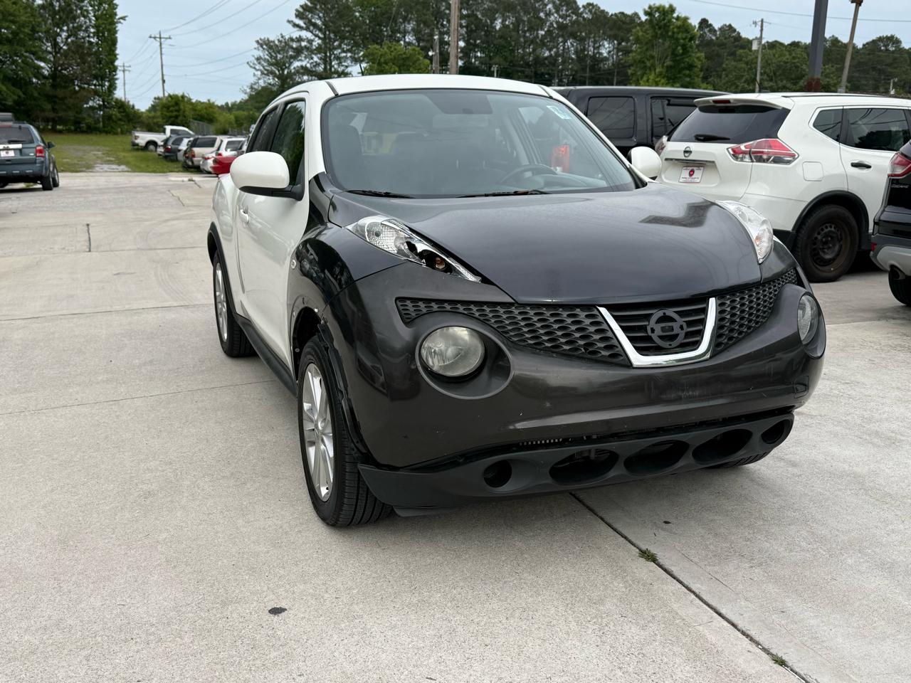 Nissan Juke S AWD 2013