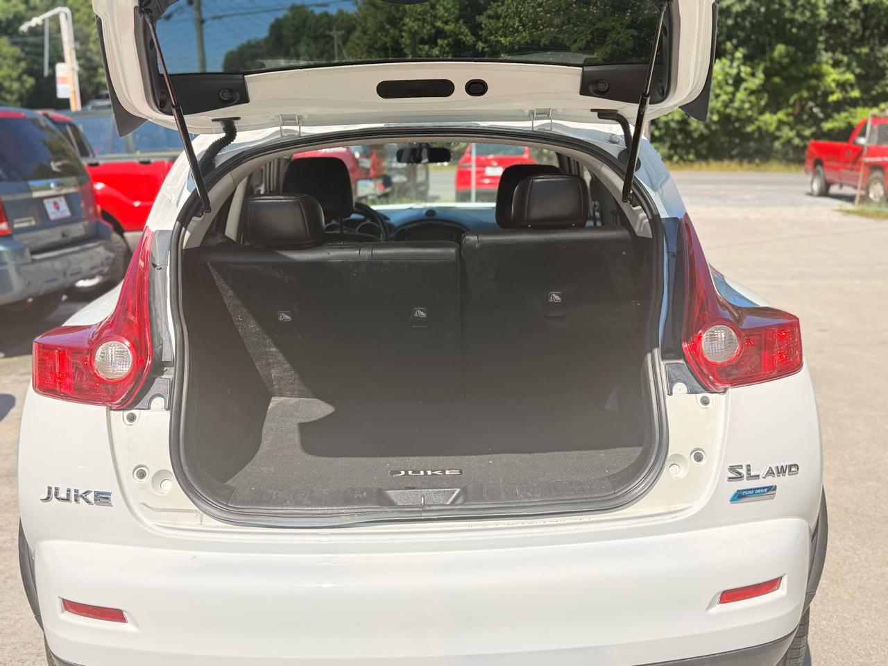 Nissan Juke S AWD 2013