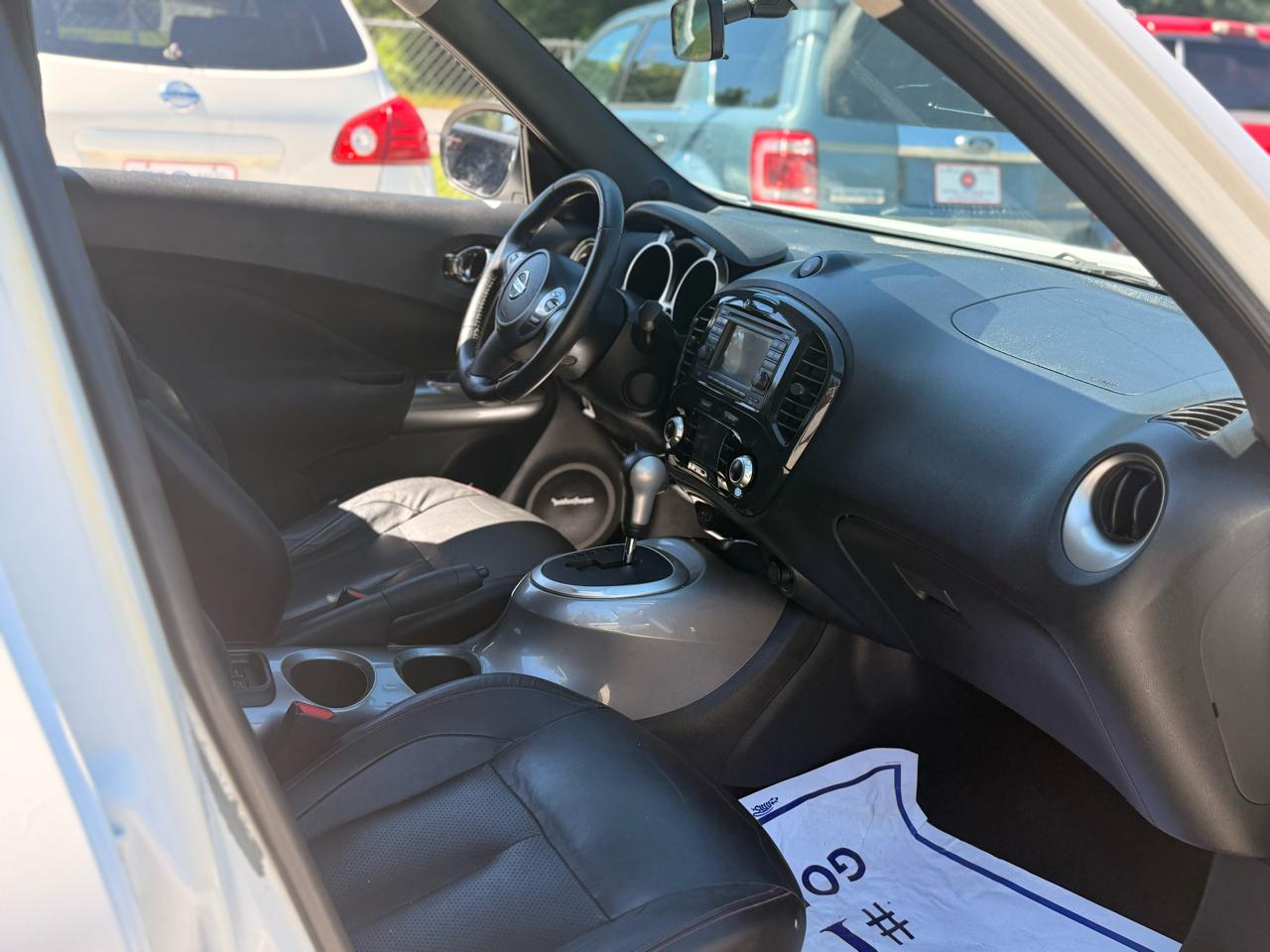 Nissan Juke S AWD 2013