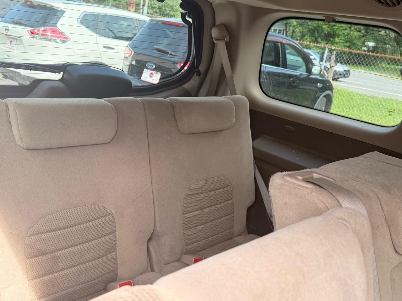 Nissan Pathfinder XE 2WD 2005