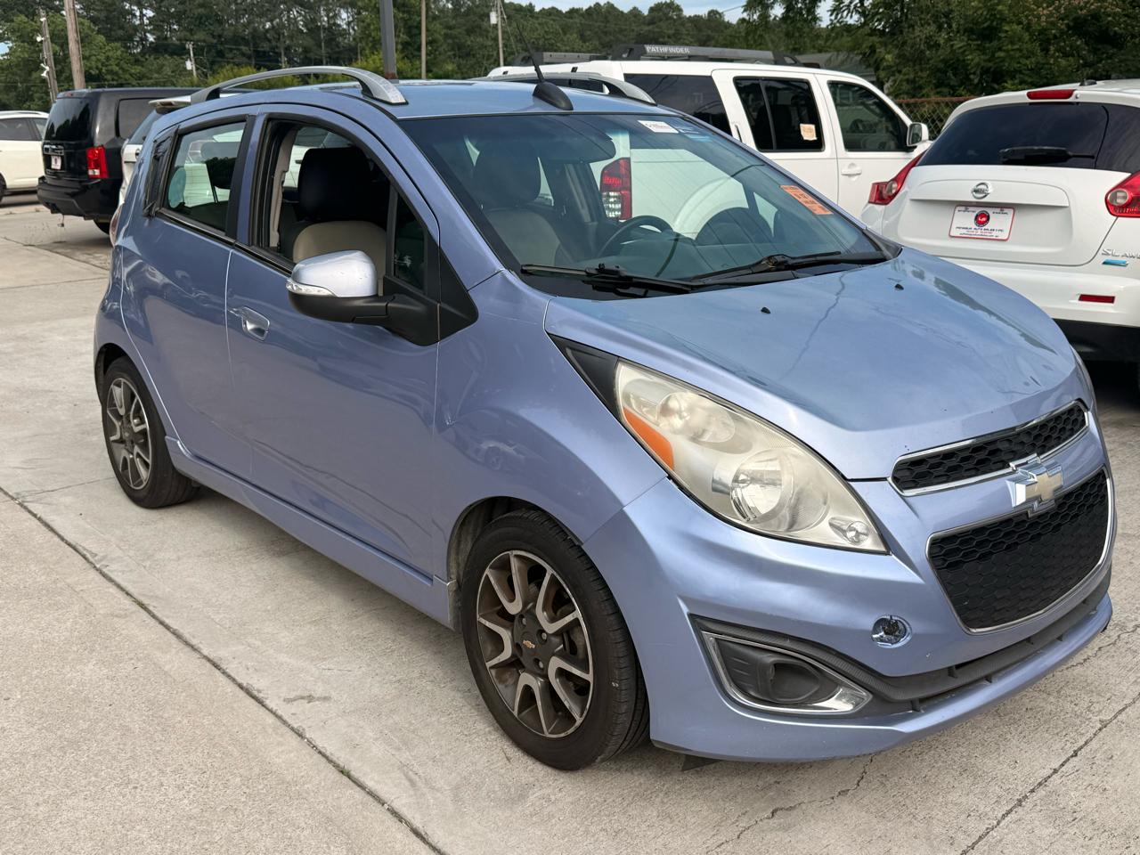 Chevrolet Spark 2LT CVT 2015