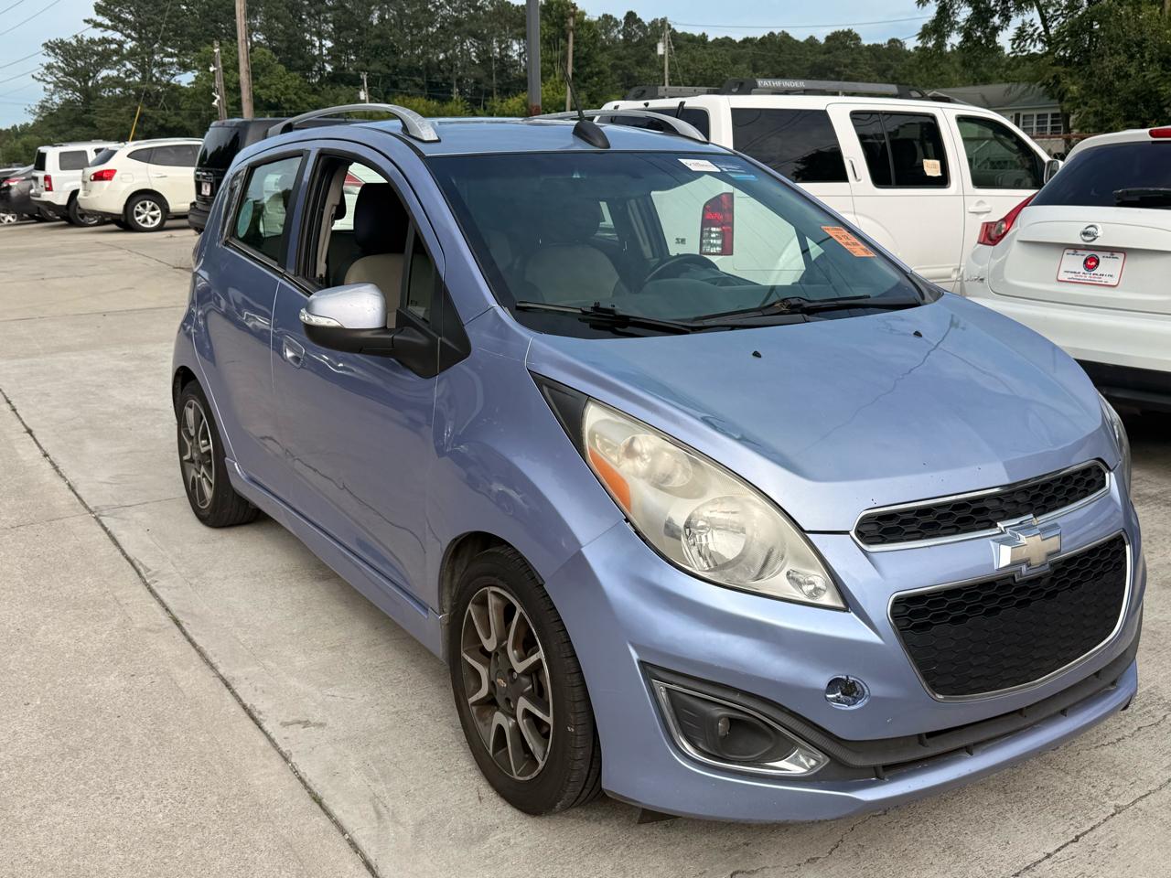 Chevrolet Spark 2LT CVT 2015