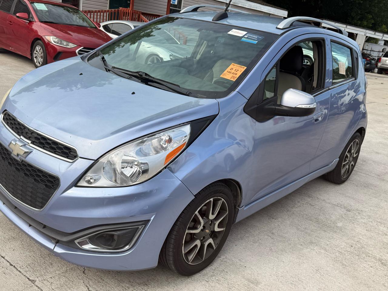 Chevrolet Spark 2LT CVT 2015
