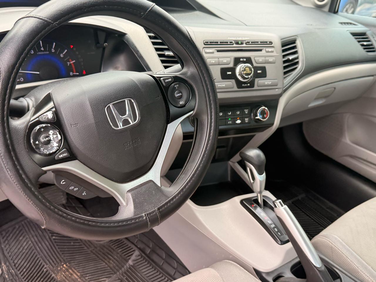 Honda Civic EX Coupe 5-Speed AT 2012