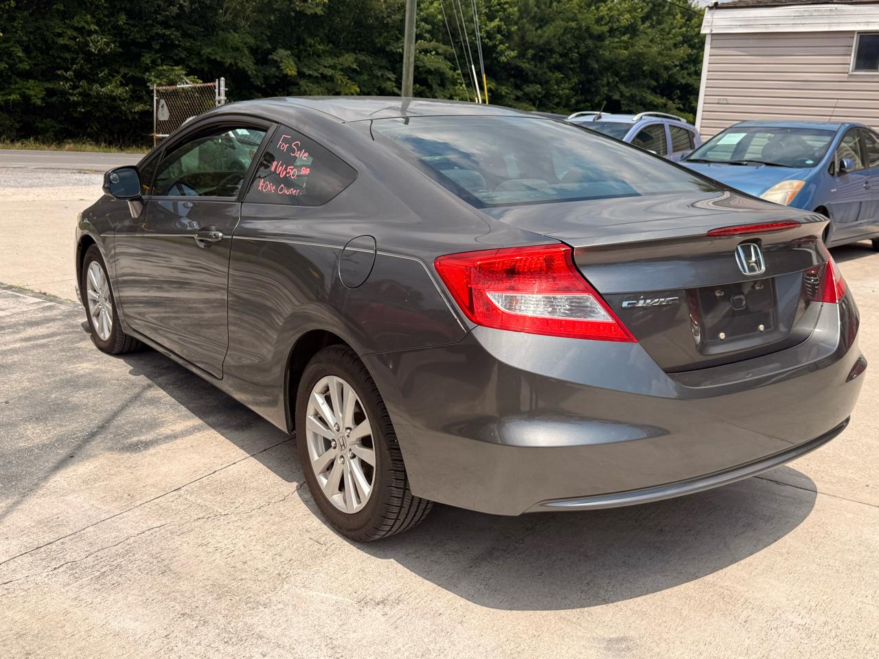 Honda Civic EX Coupe 5-Speed AT 2012