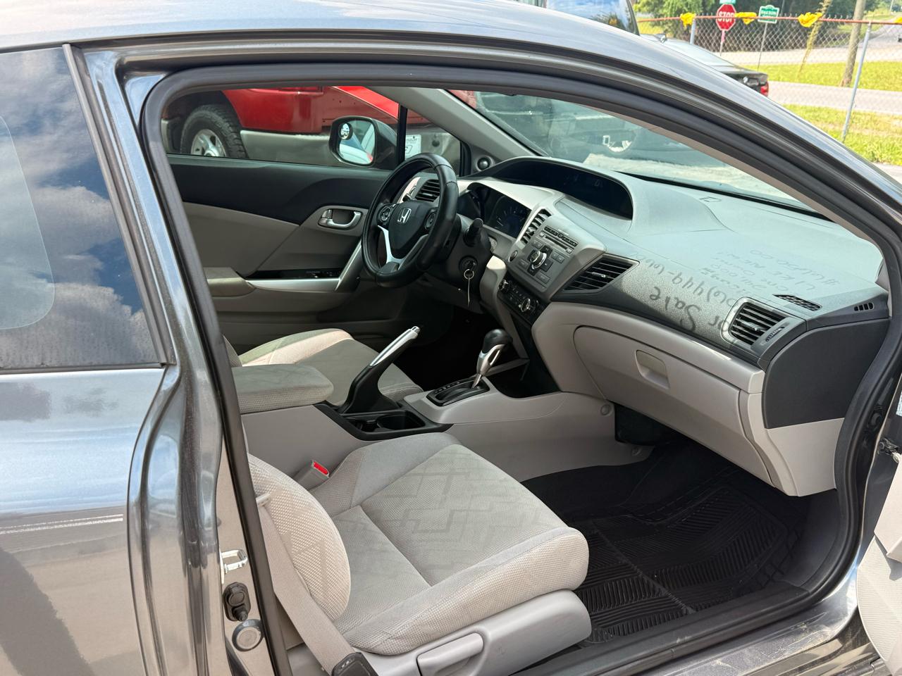 Honda Civic EX Coupe 5-Speed AT 2012