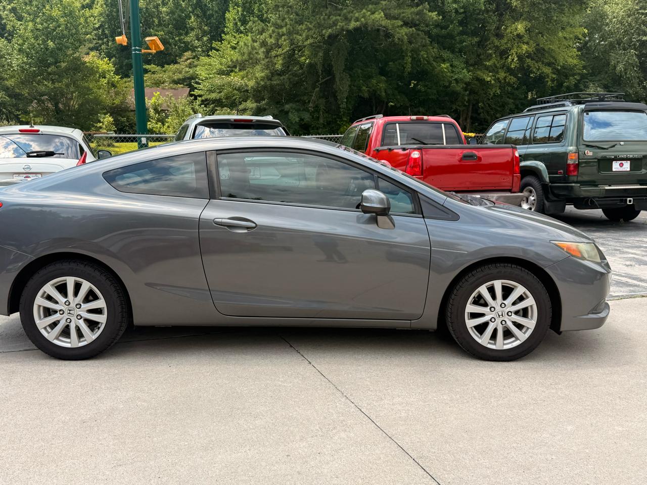 Honda Civic EX Coupe 5-Speed AT 2012