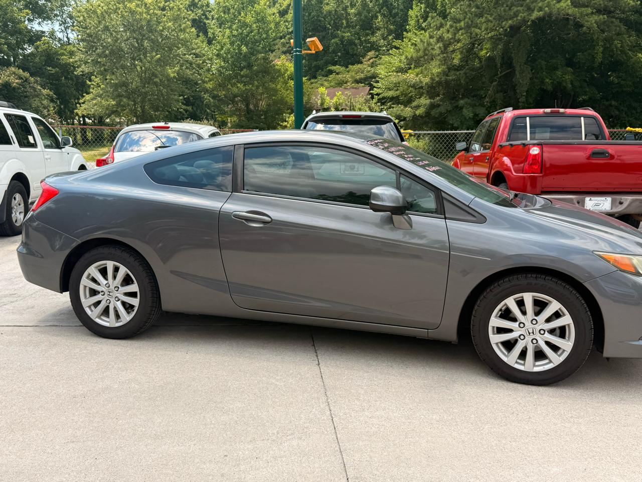 Honda Civic EX Coupe 5-Speed AT 2012