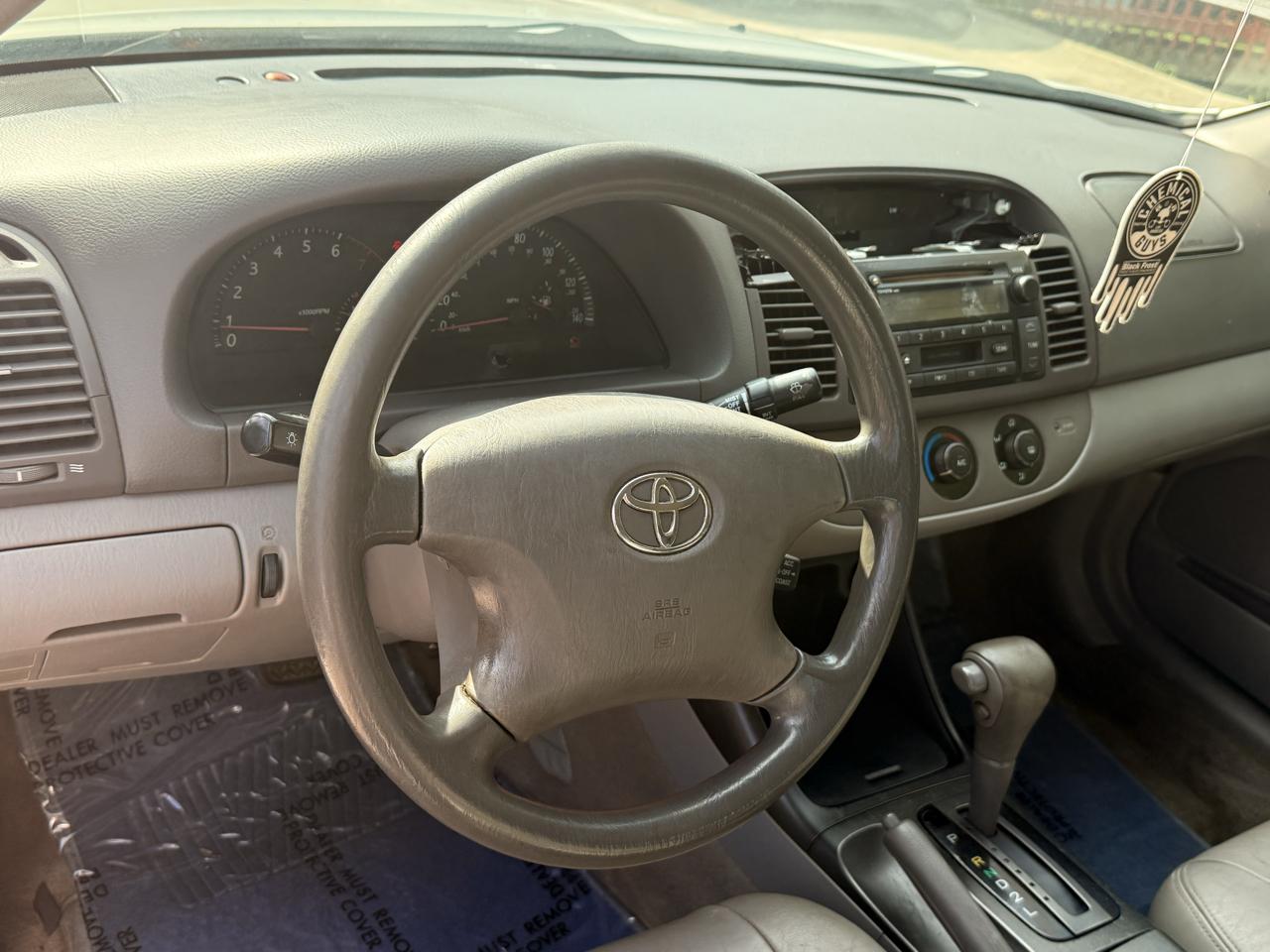 Toyota Camry XLE V6 2002
