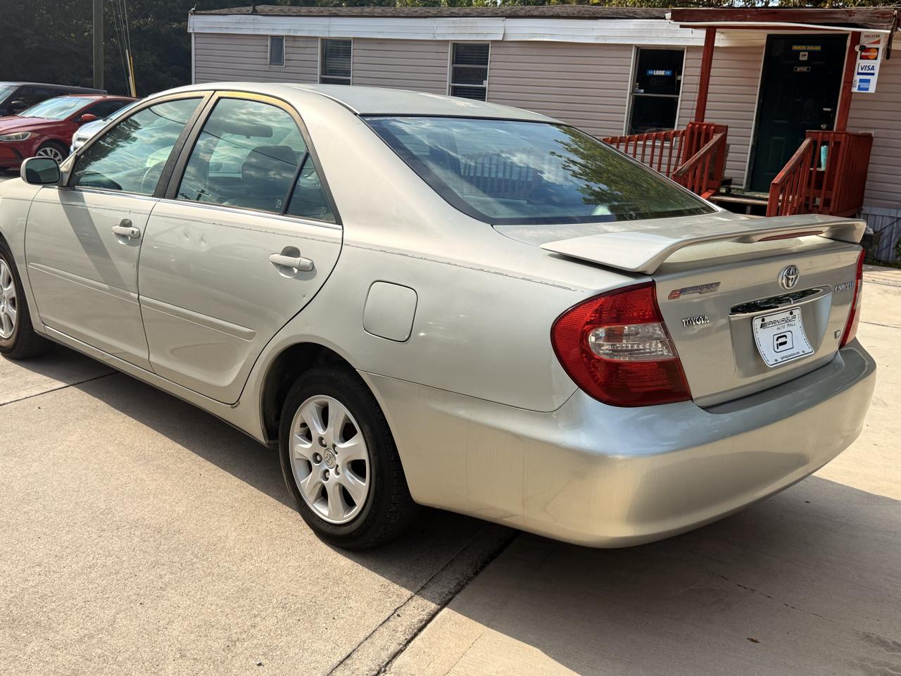 Toyota Camry XLE V6 2002