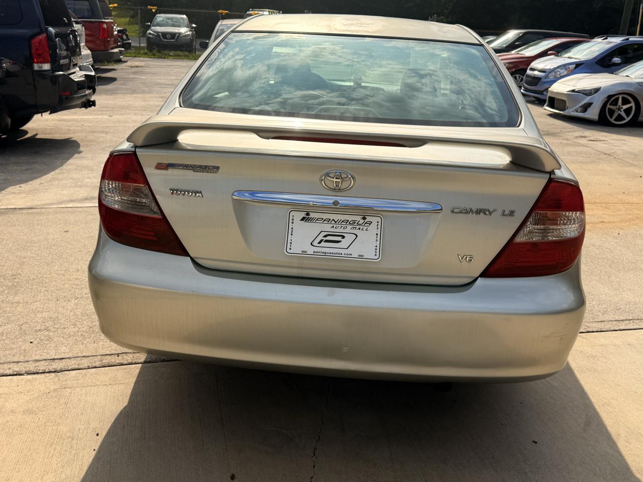 Toyota Camry XLE V6 2002