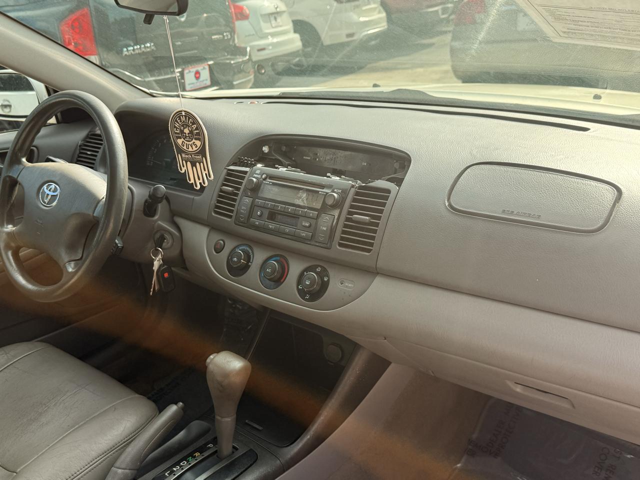Toyota Camry XLE V6 2002