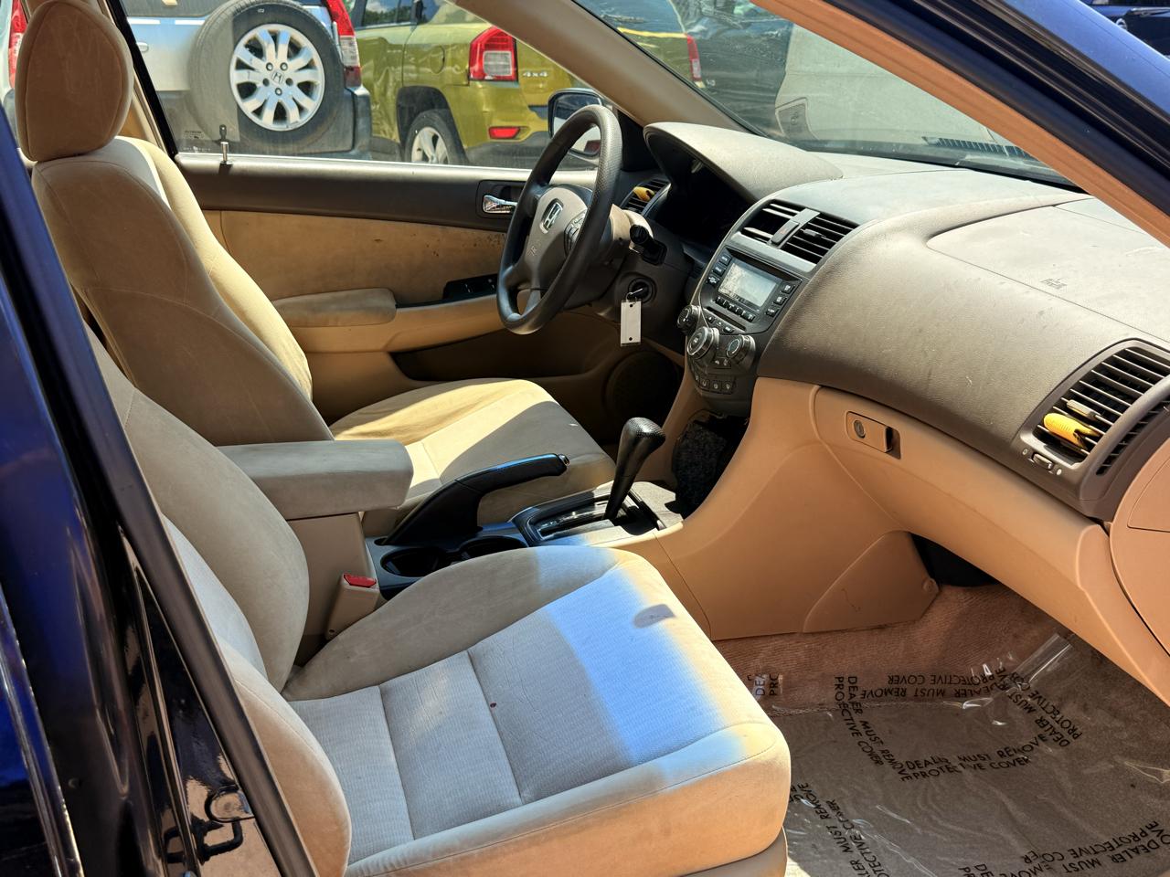 Honda Accord LX sedan AT 2003