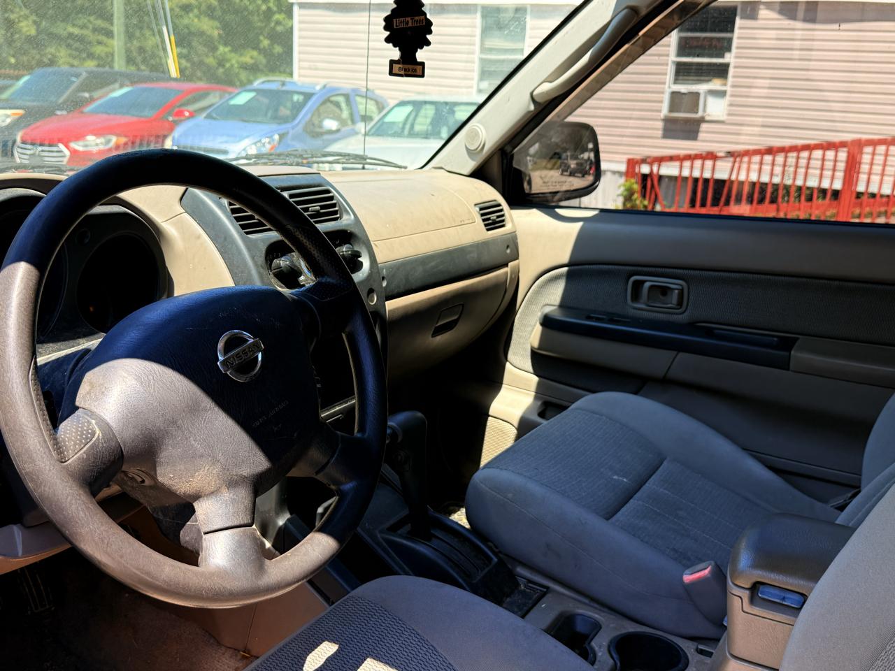 Nissan Frontier XE Crew Cab 2WD 2002