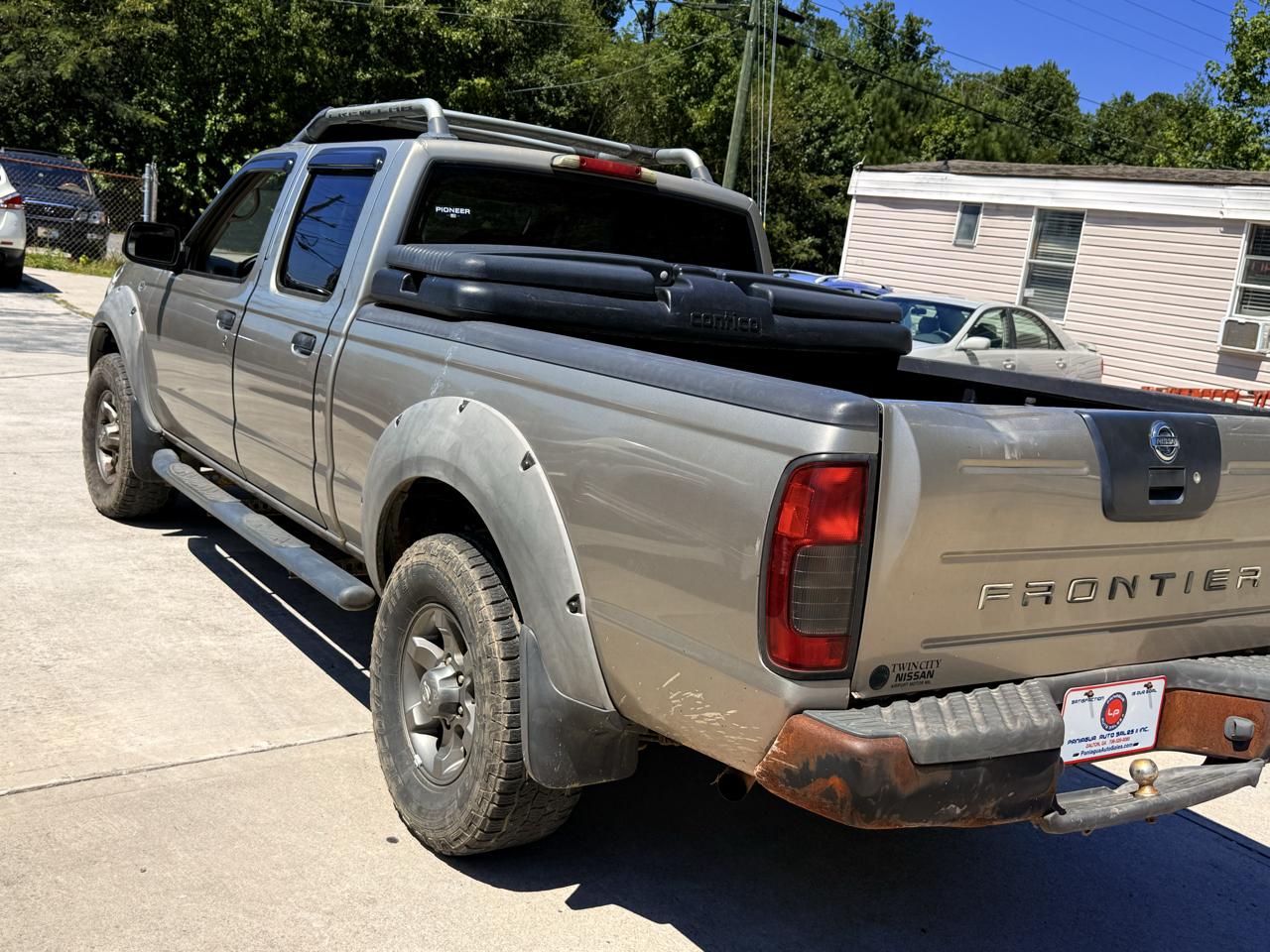 Nissan Frontier XE Crew Cab 2WD 2002