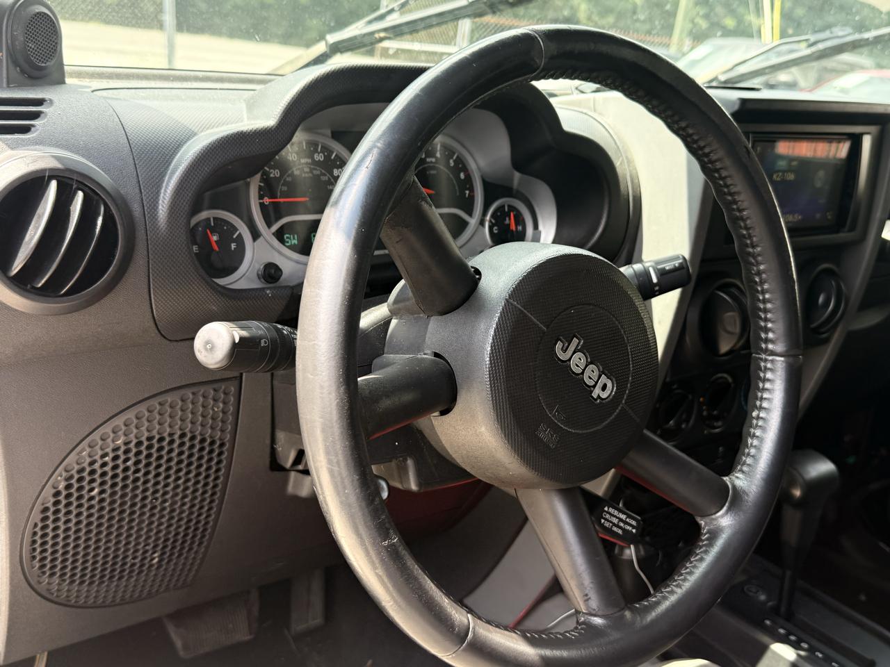 Jeep Wrangler Unlimited Sport 4WD 2010
