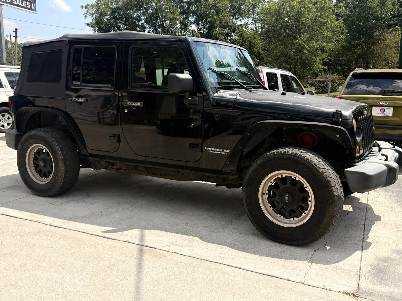 Jeep Wrangler Unlimited Sport 4WD 2010