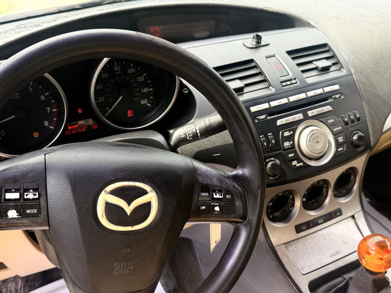 Mazda MAZDA3 i Touring 4-door 2010