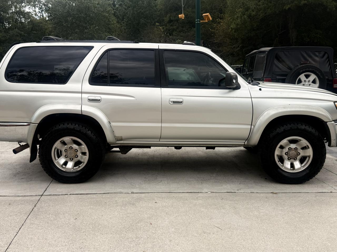 Toyota 4Runner SR5 2WD 2000