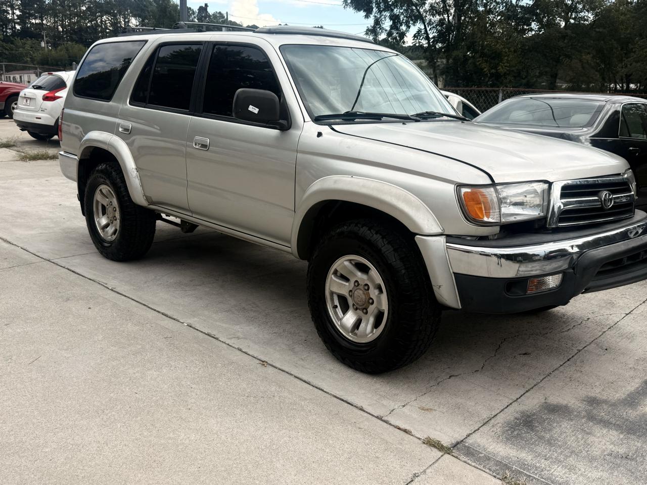 Toyota 4Runner SR5 2WD 2000