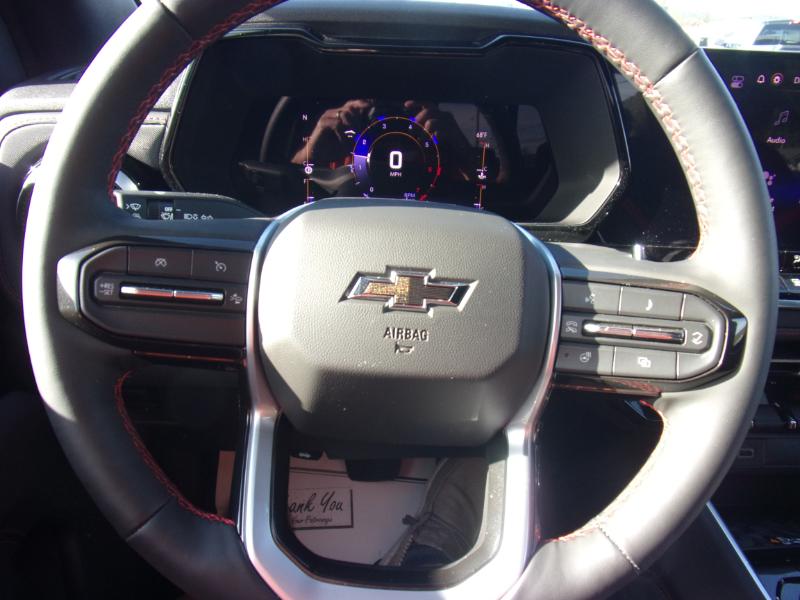 2023 Chevrolet Colorado Z71 photo 10