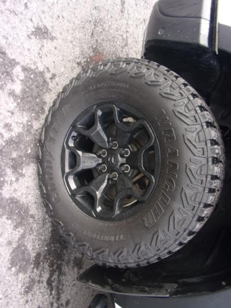 RAM 1500 Rebel 4x4 Crew Cab 5'7" Box 2019 RAM 1500 Rebel 4x4 Crew Cab 5'7" Box 2019