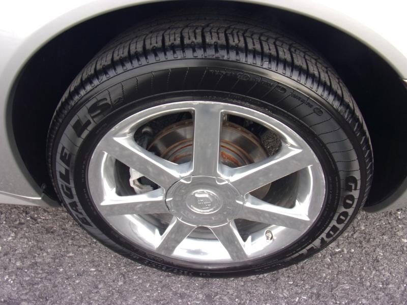 Cadillac XLR 2dr Convertible 2006