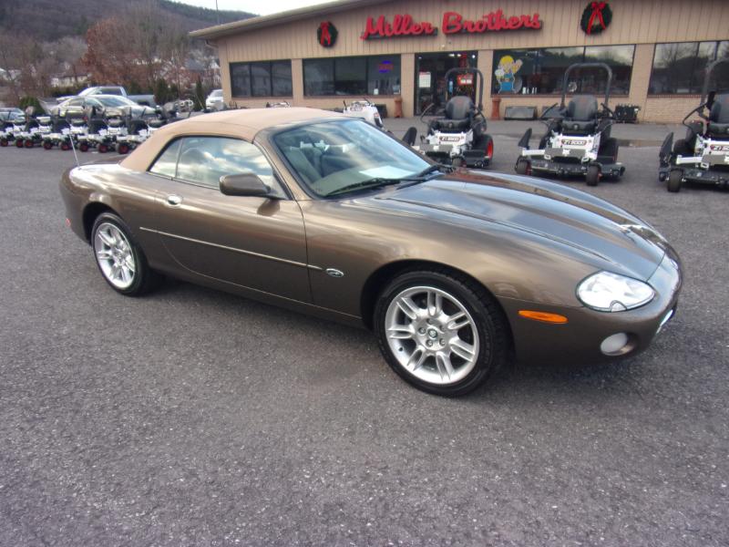 Jaguar XK8 2dr Conv 2001