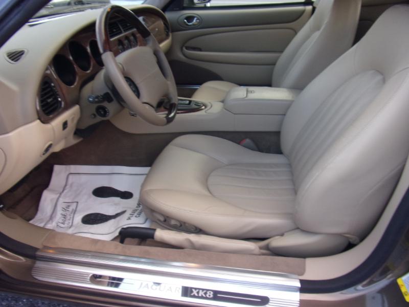 Jaguar XK8 2dr Conv 2001