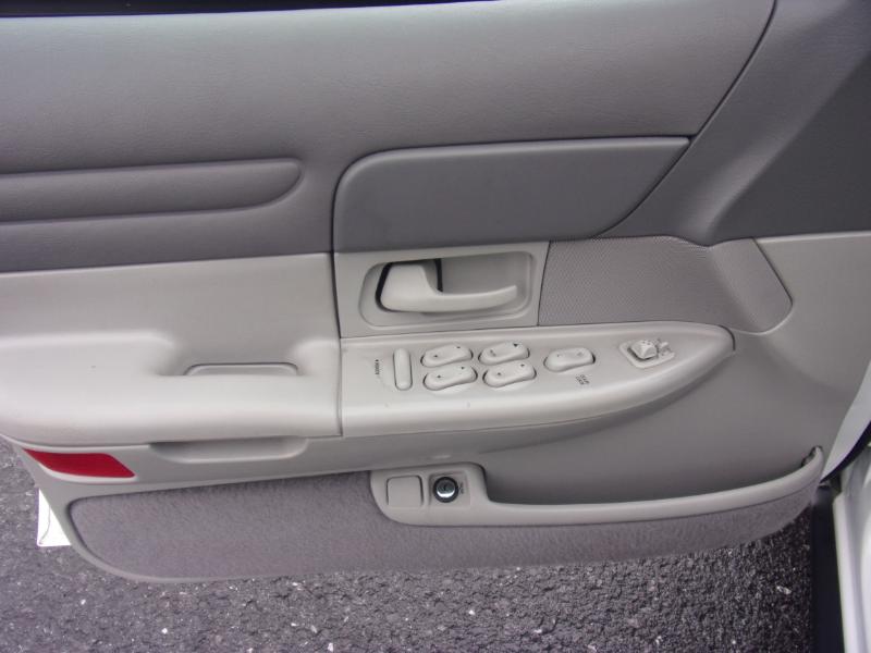 Ford Crown Victoria 4dr Sdn 1997