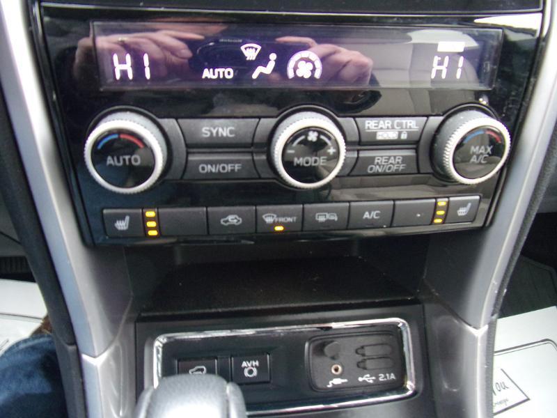 Subaru Ascent Premium 7-Passenger 2021