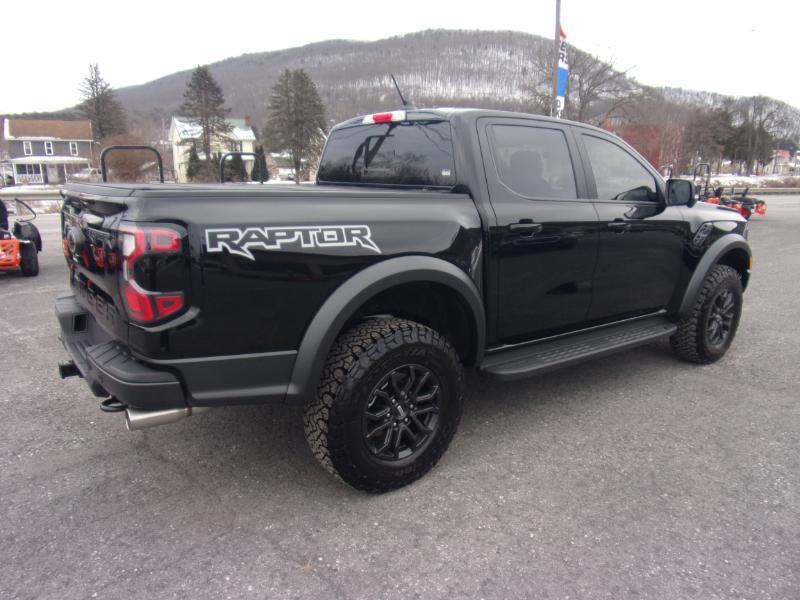 Ford Ranger Raptor 4WD SuperCrew 5' Box 2025