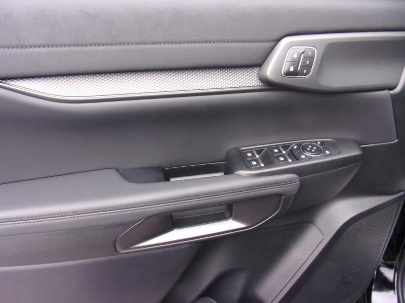 Ford Ranger Raptor 4WD SuperCrew 5' Box 2025