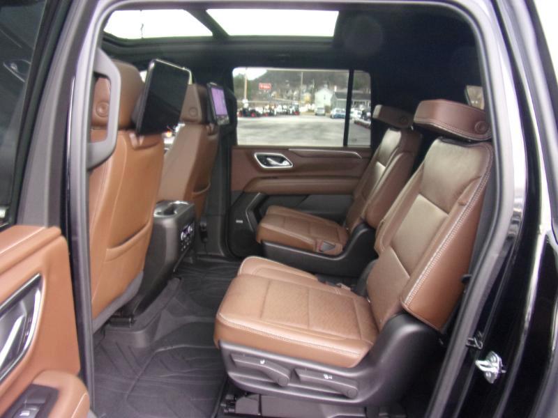 Chevrolet Suburban 4WD 4dr High Country 2021