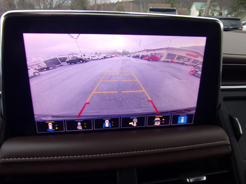 Chevrolet Suburban 4WD 4dr High Country 2021