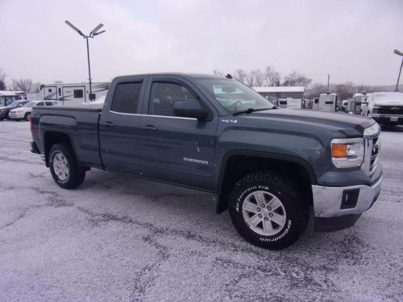 GMC Sierra 1500 4WD Double Cab 143.5" SLE 2014