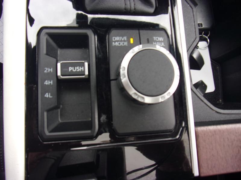 Toyota Sequoia Capstone 4WD (Natl) 2023