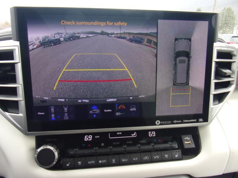 Toyota Sequoia Capstone 4WD (Natl) 2023