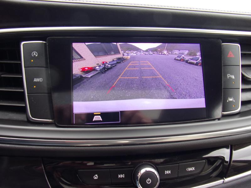 Buick Enclave AWD 4dr Essence 2023