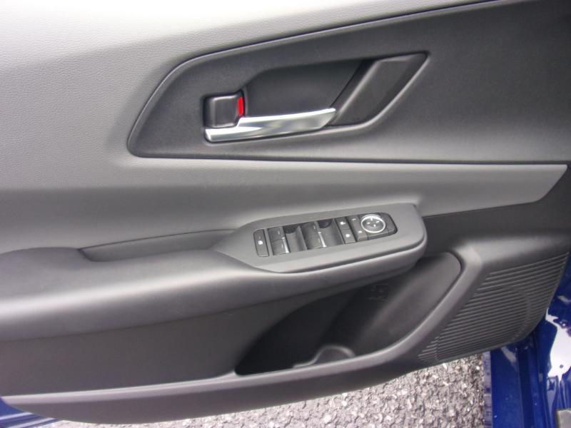 Toyota Prius XLE AWD (Natl) 2024