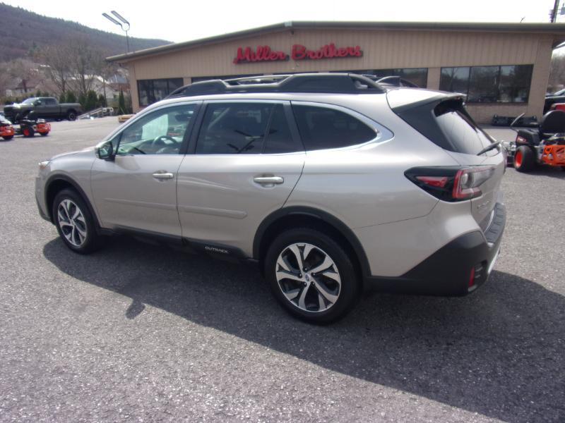 Subaru Outback Limited CVT 2020