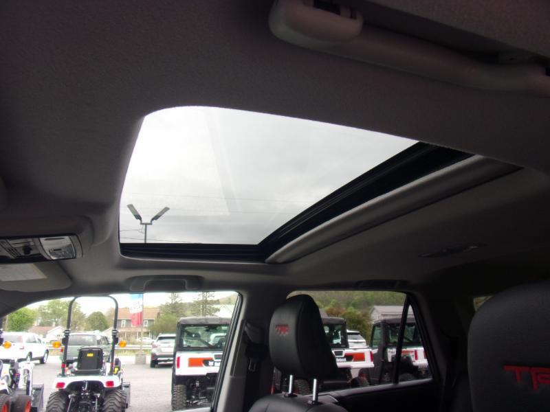 Toyota 4Runner TRD Off Road Premium 4WD (Natl) 2022