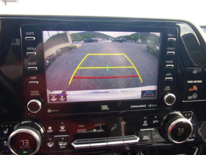 Toyota Highlander Hybrid Limited AWD (Natl) 2020