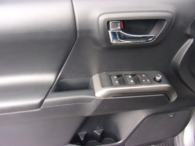 Toyota Tacoma Limited Double Cab V6 6AT 4WD 2018